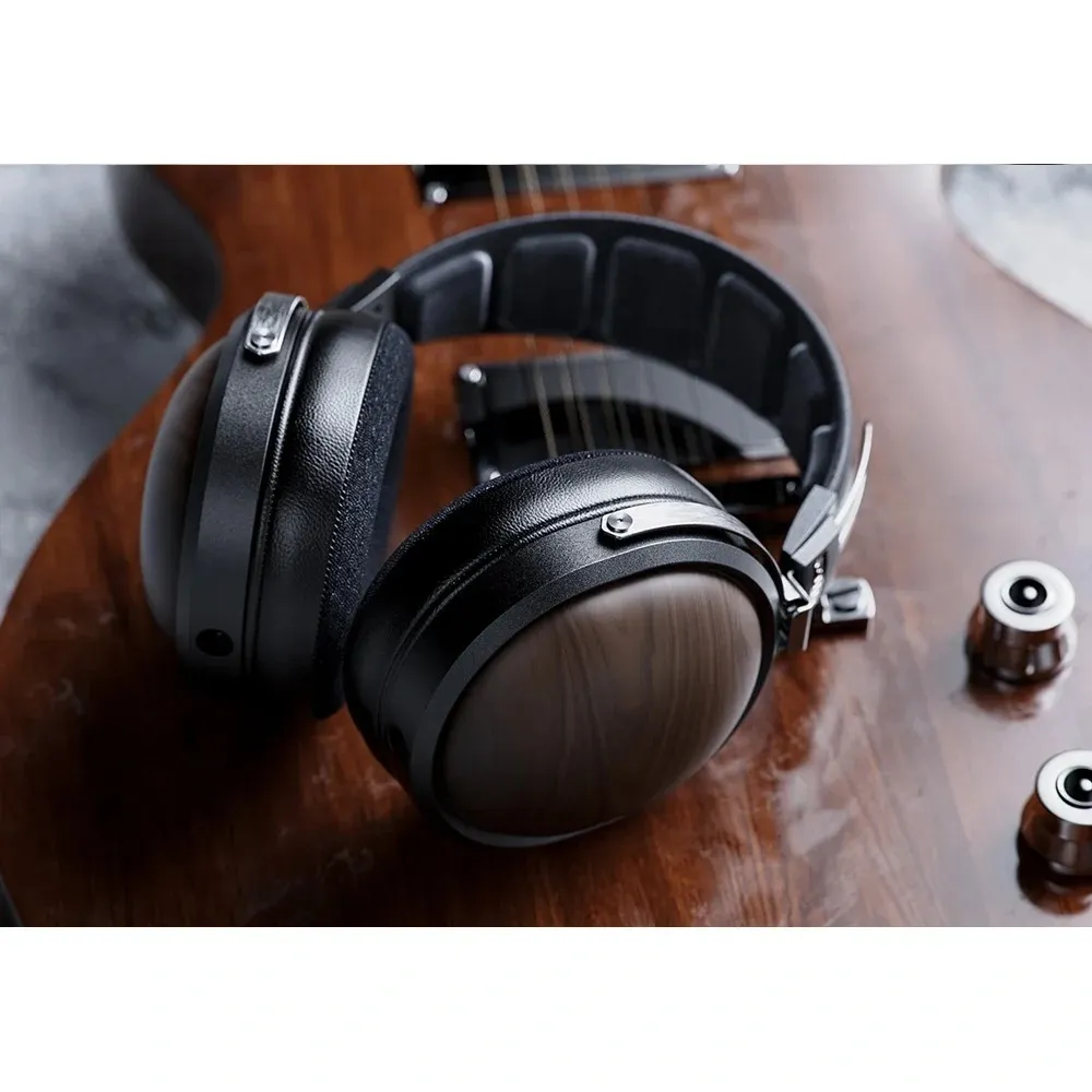FiiO FT1 kablet lukket 32 ohm hodetelefon