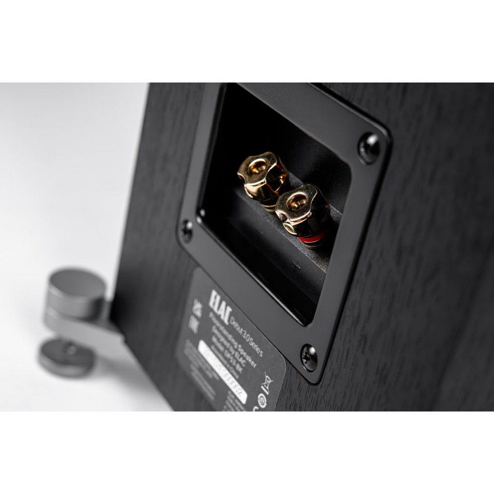 ELAC Debut 3.0 F6.3 gulvstående høyttalere - Demo - Par